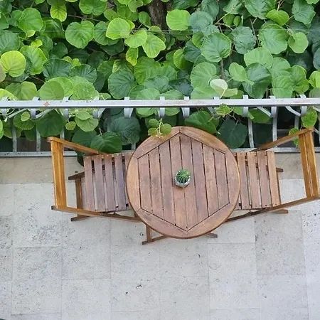 Triple 5658b Gostinjska kuća